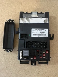 2007 2008 09 FORD MUSTANG BODY CONTROL MODULE RELAY FUSE BOX 8R3T-14B476-AD BCM - Picture 1 of 7