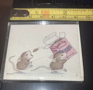 Vintage Magnet 1991 House Mouse , Mice with Raisins - Picture 1 of 2