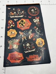 FOGLIO ADESIVO Halloween Topolino Paperino Minnie Margherita! - Foto 1 di 1