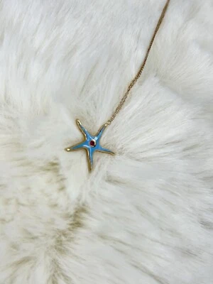 Enamel turquoise colour pendant with ruby in 18c yellow gold chain - Image 1 of 4