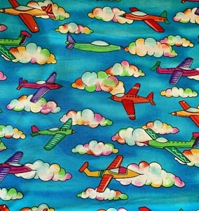 Helles Flugzeug bunte Wolke Stoff BTY Timeless Treasures 45" breit Baumwolle - Bild 1 von 3