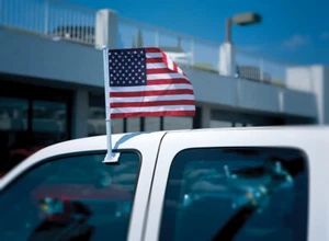 EZ Line Clip On USA Flag American Car Window Clip Flag 12 Pack  - Bild 1 von 3