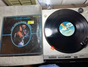 Issac Hayes & Dionne Warwick - A Man And A Woman MCA2-4181 Played Tested VG+ - Picture 1 of 15