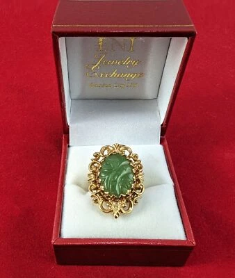 Anillo de jade de oro con sello de 14K talla 4,5 Foto 1 de 4