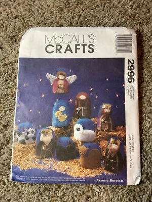 McCalls SEWING PATTERN 2996 OH HOLY NIGHT Christmas WALLHANGING UNCUT - Image 1 of 3