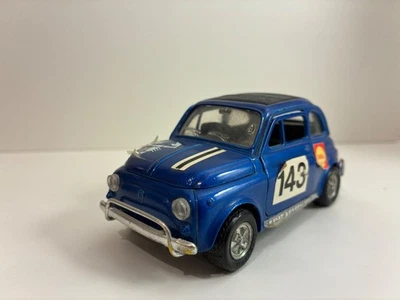 Politoys modellino auto Fiat 500L Abarth n. 599 in metallo scala 1/25 (anni 70) - Immagine 1 di 4