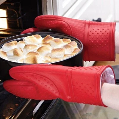 PAMPERED CHEF SILICONE OVEN MITT SET of 2 - Image 1 of 4