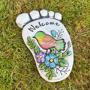Welcome Foot Stepping Stone Cement Colourful Robin Bird Outdoor Lawn Pavement - Picture 1 of 7