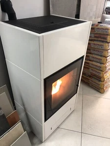 Piazzetta Berna 15kw Camino Pellet Rivestito - Imagen 1 de 9