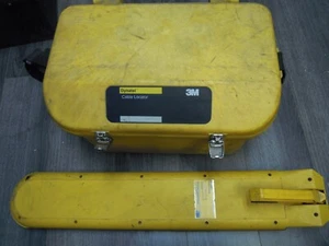 3M 573DL / 2220L Dynatel CABLE, PIPE AND FAULT LOCATOR Transmitter Travel Case - Imagen 1 de 13