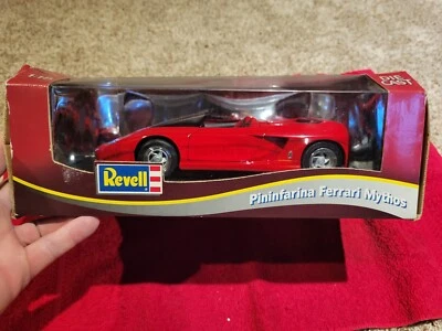 1989 Pininfarina Ferrari Mythos Red 1/18 Scale Diecast Car  Revell - Image 1 of 4