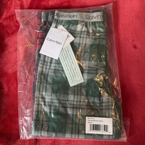Calvin Klein Youth Pajamas - Picture 1 of 2