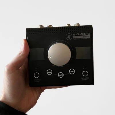 Mackie Big Knob Passive Monitor-Controller (inkl. Kabel) - Bild 1 von 4