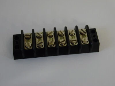 Panel Mount Barrier Terminal Block,2 Row, 5 Positions,22 AWG,12 AWG, 11.1 mm 20a - Image 1 of 4