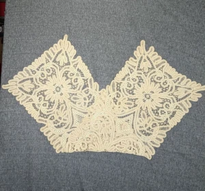 Vintage Table Runner Dresser Scarf Rectangle 52X18 Crochet 3D Lacy Cottagecore - Picture 1 of 9