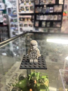 lego star wars Minifigures First Order Snowtrooper Sw0701 - Picture 1 of 4