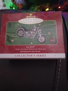 Hallmark Harley-Davidson Fat Boy Motorcycle Milestones 2000 Keepsakes Ornament - Bild 1 von 4
