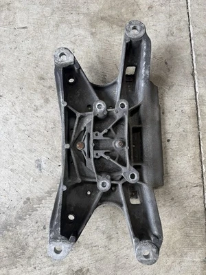 10-17 AUDI B8 S4 8T S5 3.0 RS5 4.2 TRANSMISIÓN TRAVESAÑO SOPORTE OEM Foto 1 de 4