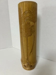 Jarrón vintage tallado a mano 12” bambú tiki con palmeras boho chic - base pequeña Crk - Imagen 1 de 8