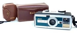 Vintage Kodak Brownie Auto 27 Camera, with field case. - Picture 1 of 10