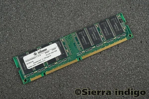 Infineon HYS64V8300GU-7.5-B PC133-333-520 64 MB SDRAM Memory RAM - Picture 1 of 1