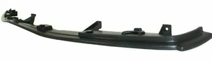 CHEVY GMC 94-98 CENTER BUMPER FILLER C1500 K1500 94-0 C2500 K2500 95-0 TAHOE FRT - Picture 1 of 4