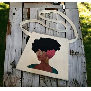 Coole Umhängetasche aus Canvas mit Afro-Print - Bild 1 von 3