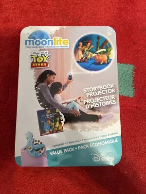 Moonlite, Disney Pixar’s Toy Story Carrete y libro de cuentos Proyector Paquete de valor Foto 1 de 4