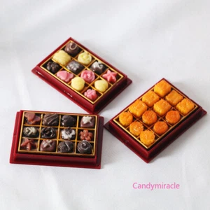 Maßstab 1:6 Puppenhaus Miniatur Schokoladen Mondkuchen Geschenkbox Essen Zubehör - Picture 1 of 12