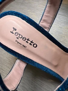 Repetto Women's Heels Velour Deep Jade Sz 41 (10-10.5 US) NWT MSRP $ 410 + - Picture 1 of 7