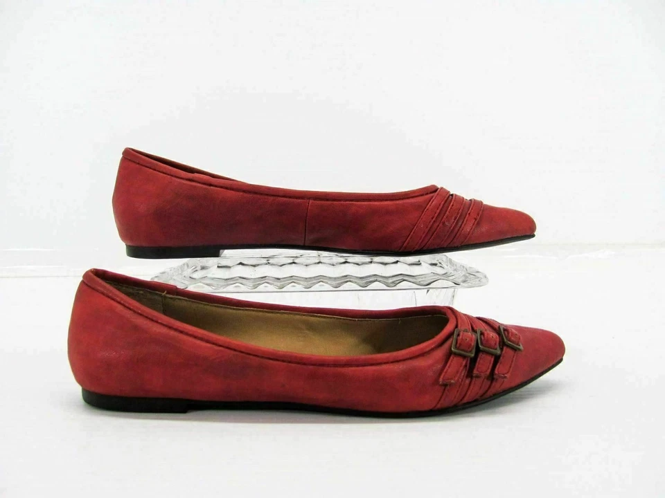 Zapato para mujer Miz Mooz M2 Weyland talla 7M rojo punta puntiaguda plano usado qp Foto 1 de 4