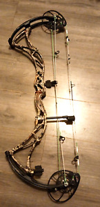 BOWTECH REIGN 6 BOW Right hand - 70lb - adjustable