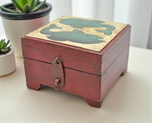 Vintage Wooden Small Storage Box Original Old Hand Crafted Painted - Picture 1 of 7