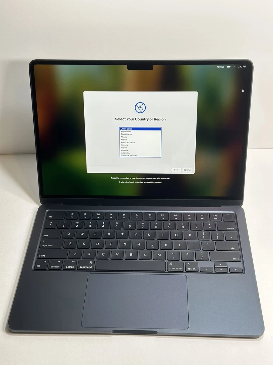 MacBook Air Apple Casual Computing 256 GB Hard Drive Capacity