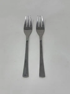 2 WMF Germany Stainless PASTRY FORKS Vintage Flatware Cromargan 6-1/8" - Picture 1 of 3