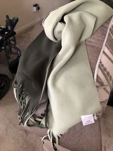 ARMATURENBRETT SCHAL WENDE GRÜN-FLEECE HELL- UND DUNKELGRÜN-EIN WARMES, WEICH, SCHNÄPPCHEN! - Bild 1 von 5