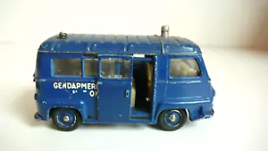 CIJ EUROPARC ESTAFETTE RENAULT GENDARMERIE 1 /43 ème ANNÉES 60 ÉTAT DE JEU - Foto 1 di 7