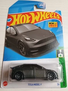 Hot Wheels Tesla Model Y grau 2023 HW Green Speed - Bild 1 von 2