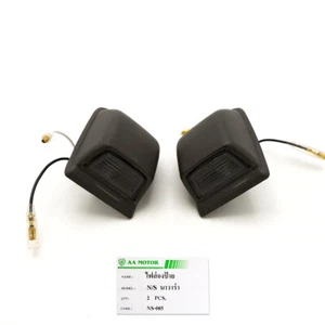 Pair Of Rear License Plate Light + Bulbs Fits Nissan Frontier Navara 2006 - 2014 - Picture 1 of 7