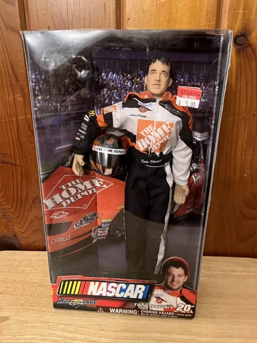 *UNOPENED* NASCAR Road Champs TONY STEWART #20 Action Figure Toy Doll "2003" B13 Cover