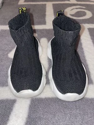 Calcetín deportivo para niños pequeños talla EU 25 Foto 1 de 4