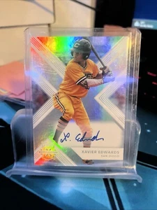 2018 Panini Elite Extra Edition - Autographs #37 Xavier Edwards (AU, RC) - Picture 1 of 3