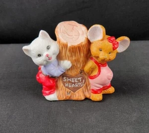 Vintage Sweethearts By the Tree Cat and Mouse Ceramic Figurine #M - Picture 1 of 8