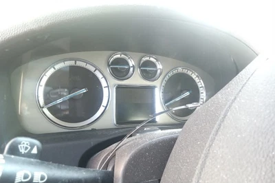 Escalade OE 2013 velocímetro calibre grupo 92 k millas Cadillac Foto 1 de 4