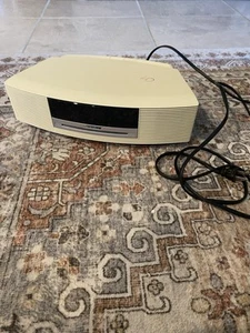 BOSE Wave Music System AWRCC2 AM/FM Radio Player No Remote - Picture 1 of 10