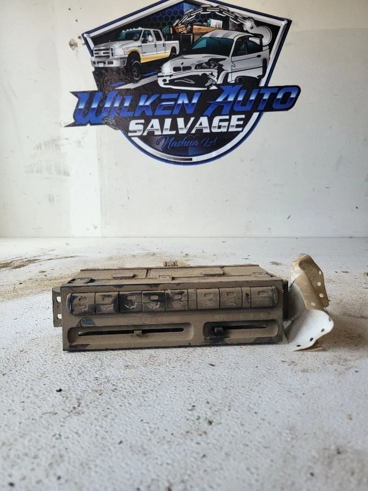 温度控制按钮控制 电子 适合 94-95 MAZDA MX-3 865402 — 第 1/2 张图片