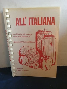 Vintage 1981 All' Italiana Kochbuch von Rosaria Di Lucente Bhacca italienische Rezepte - Bild 1 von 5