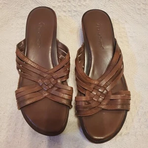 Baretraps Sandals 8 - Picture 1 of 4