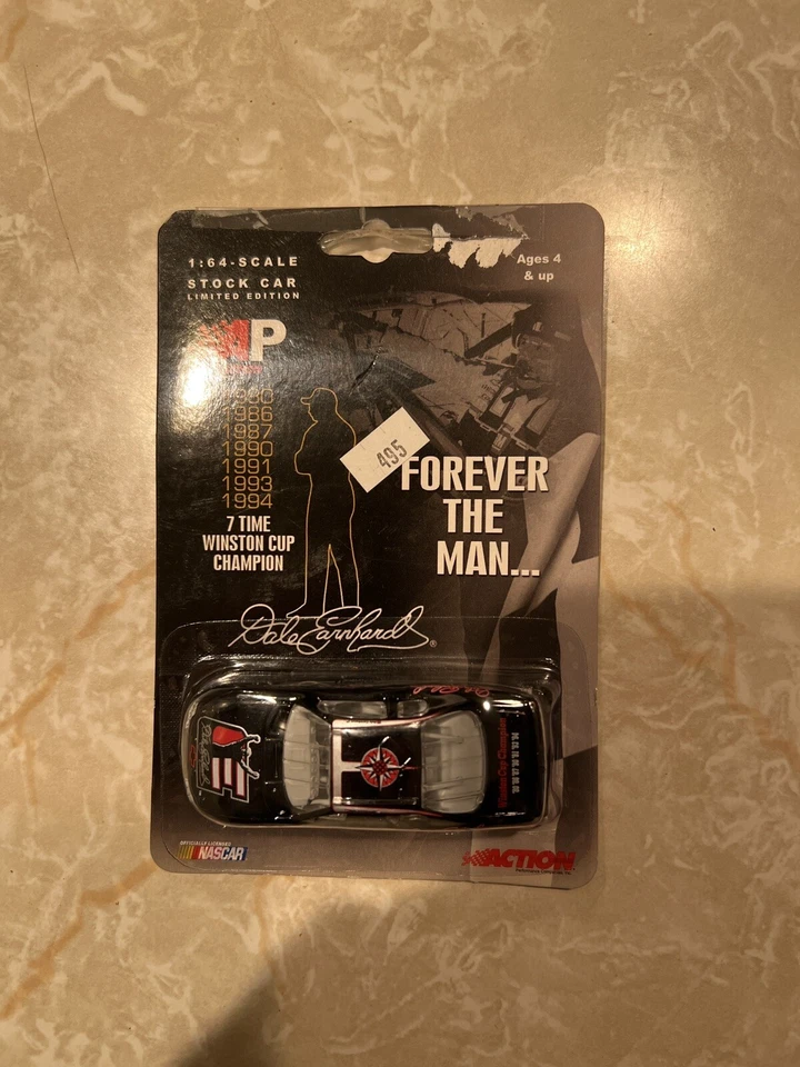 Action AP 1/64 2002 Dale Earnhardt Tribute “forever the man” Monte Carlo  Foto 1 de 1