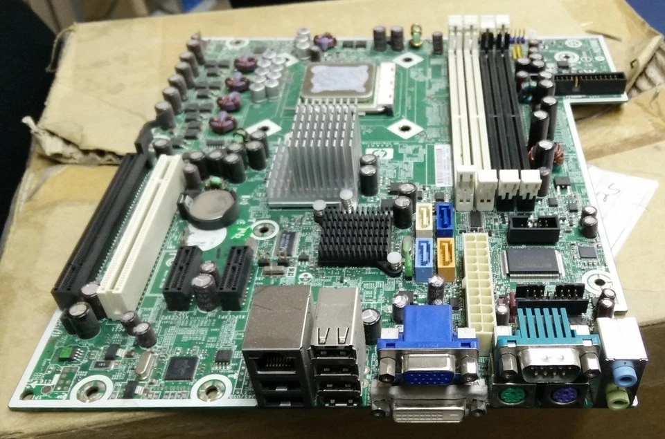 HP 461537-001 450725-004 DC5850 Athlon A64 Desktop Motherboard w/ ADO520BIAA5D0 - Image 1 of 1